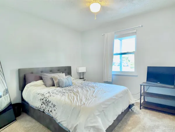$2,000 | 10775 Jolyne Circle, Pensacola, FL 32506