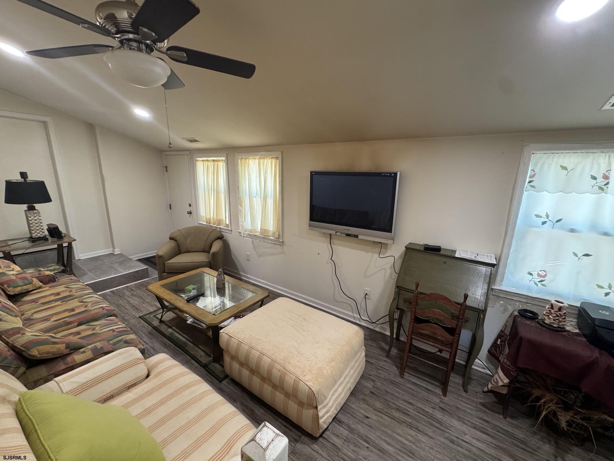 25 Bucknell Road Somers Point, NJ 08244 - Photo 11 of 21