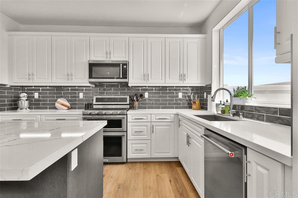 8621 Chaparral Way Santee, CA 92071 - Photo 7 of 25