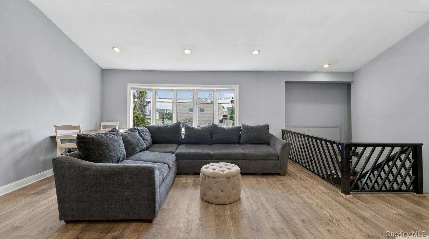 2794 Covered Bridge Road Merrick, NY 11566 - Photo 3 of 39