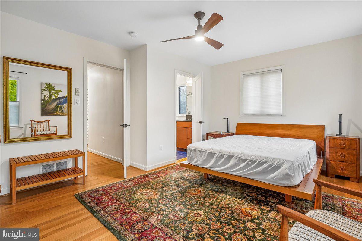 2910 Upton Street Northwest Washington, DC 20008 - Photo 20 of 64 Primary Bedroom