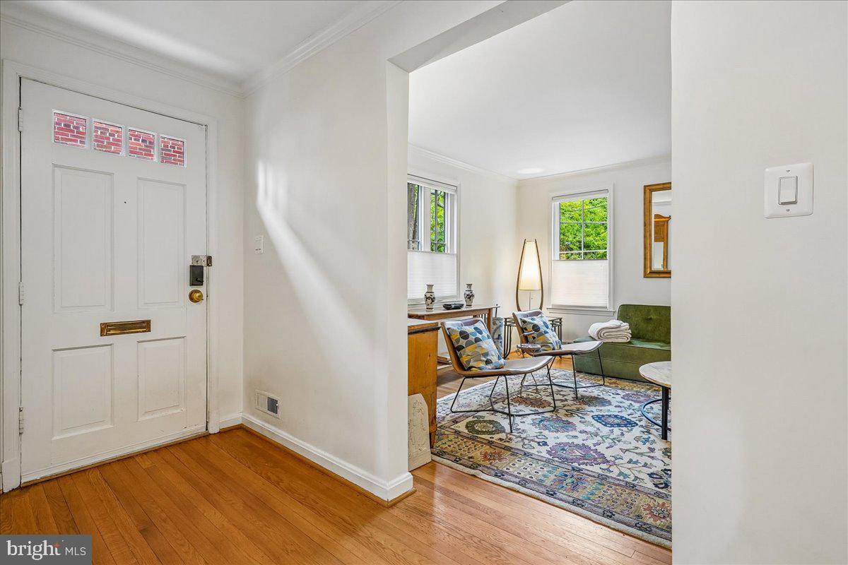 2910 Upton Street Northwest Washington, DC 20008 - Photo 2 of 64 Entry