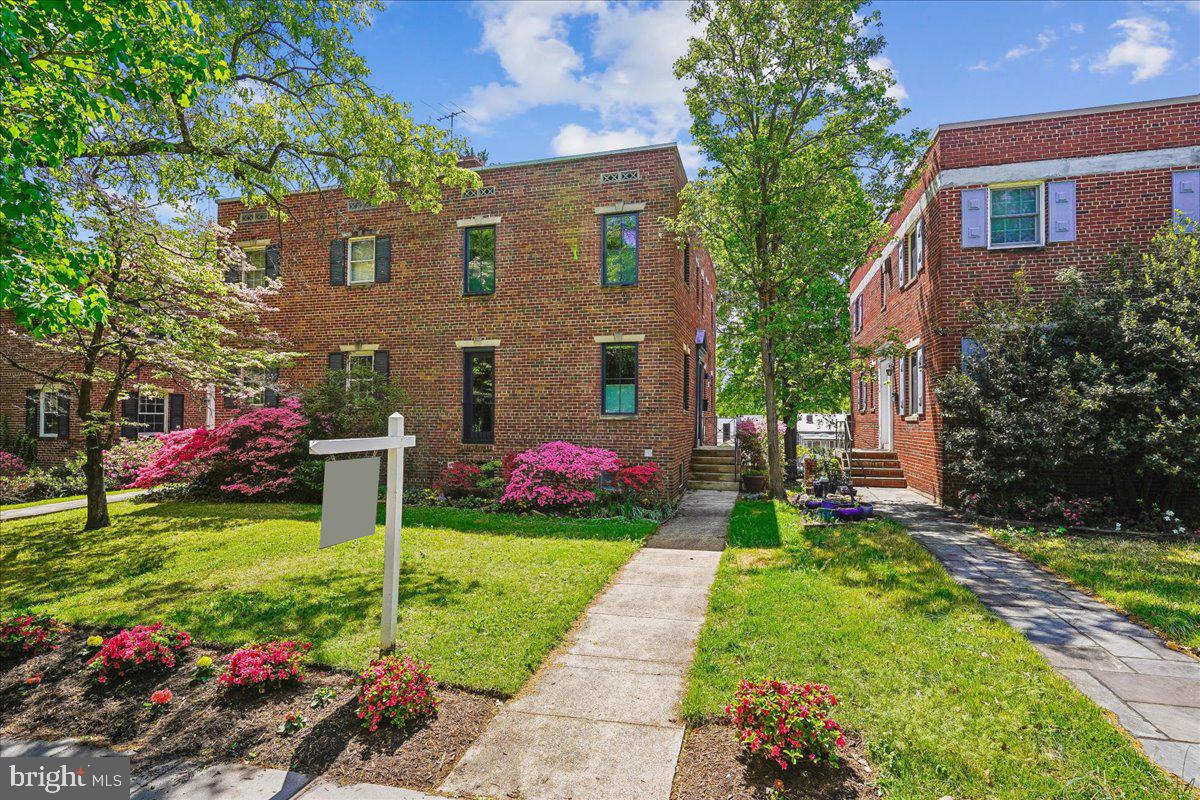 2910 Upton Street Northwest Washington, DC 20008 - Photo 40 of 64 Front Elevation