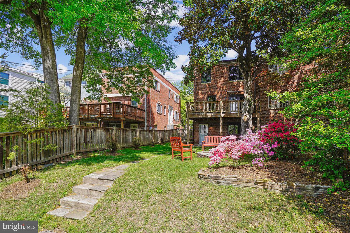 2910 Upton Street Northwest Washington, DC 20008 - Photo 45 of 64 Patio