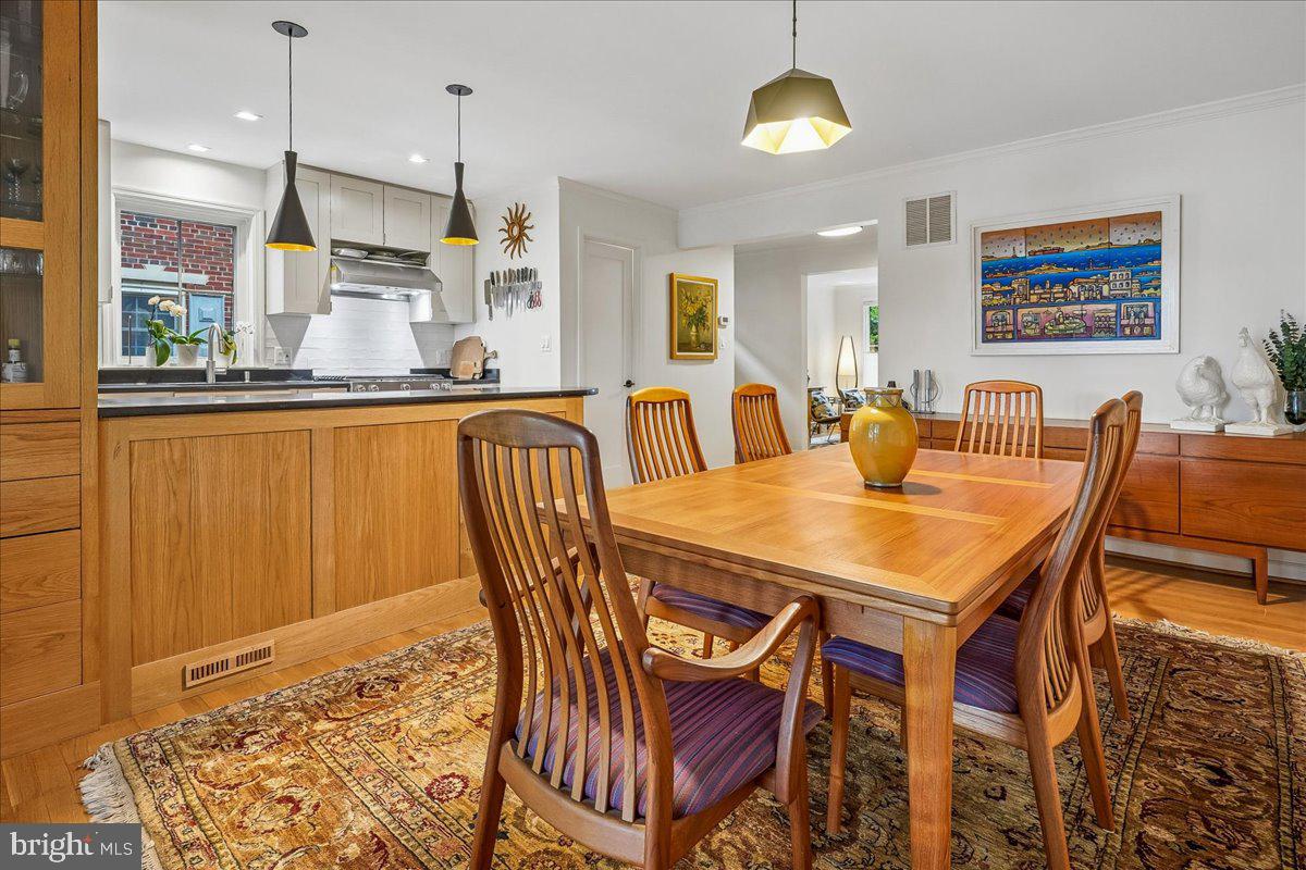 2910 Upton Street Northwest Washington, DC 20008 - Photo 10 of 64 Dining Room