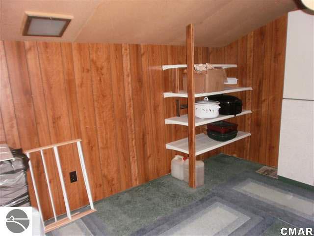 4253 West Laporte Road St. Louis, MI 48880 - Photo 15 of 25 1772861-14.JPG