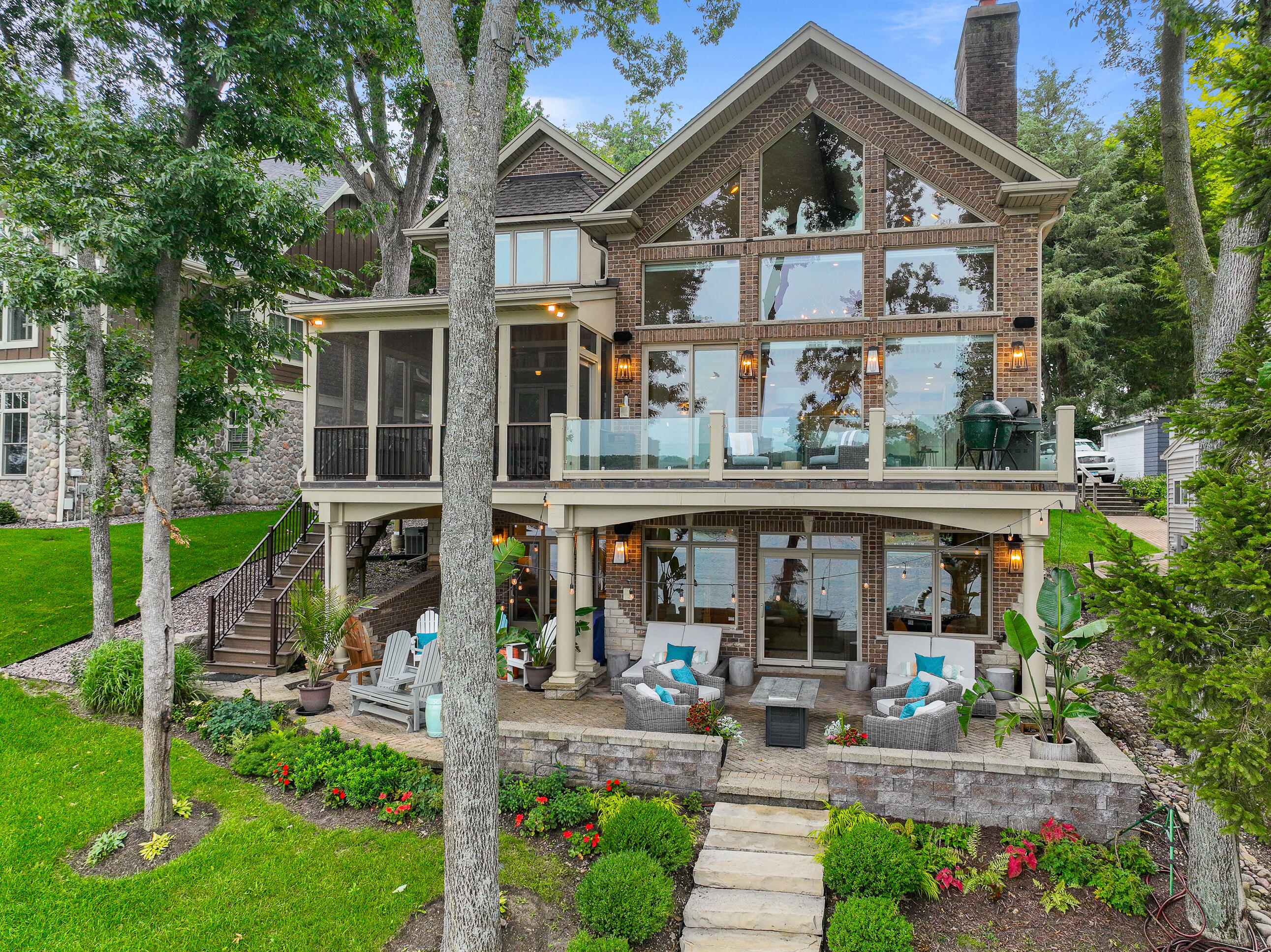 W5647 Forest Road La Grange, WI 53121 - Photo 5 of 97 Beautiful!