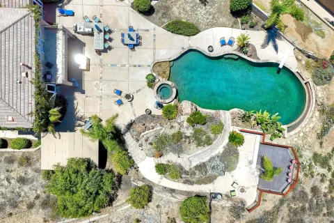 $1,995,000 | 15068 Creek Hills Road, El Cajon, CA 92021