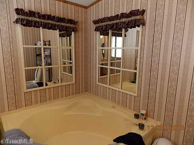 Master Bath/Spa. 