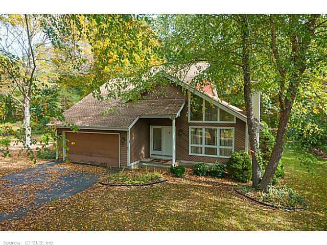 5 Donald Road Essex, CT 06426 - Photo 1 of 1 Exterior Front.
