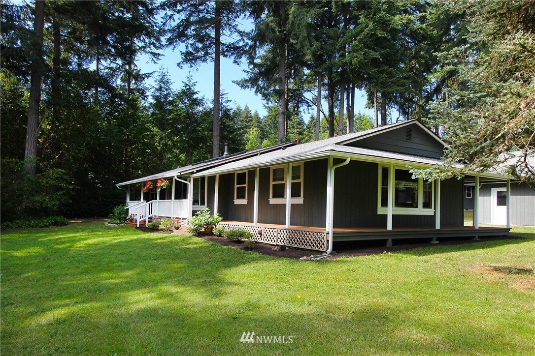 24327 Old Mill Road Southwest Vashon, WA 98070 - Photo 3 of 25