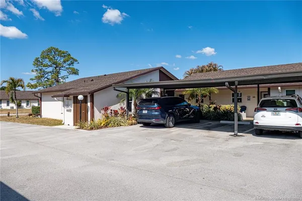 $244,000 | 6531 Southeast Federal Highway, Unit Q101, Stuart, FL 34997