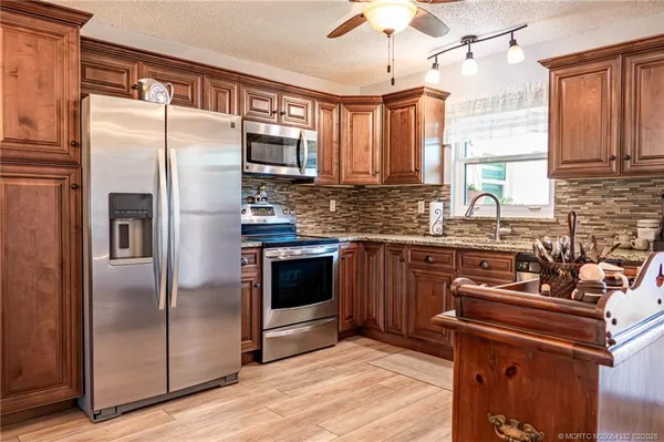 $244,000 | 6531 Southeast Federal Highway, Unit Q101, Stuart, FL 34997