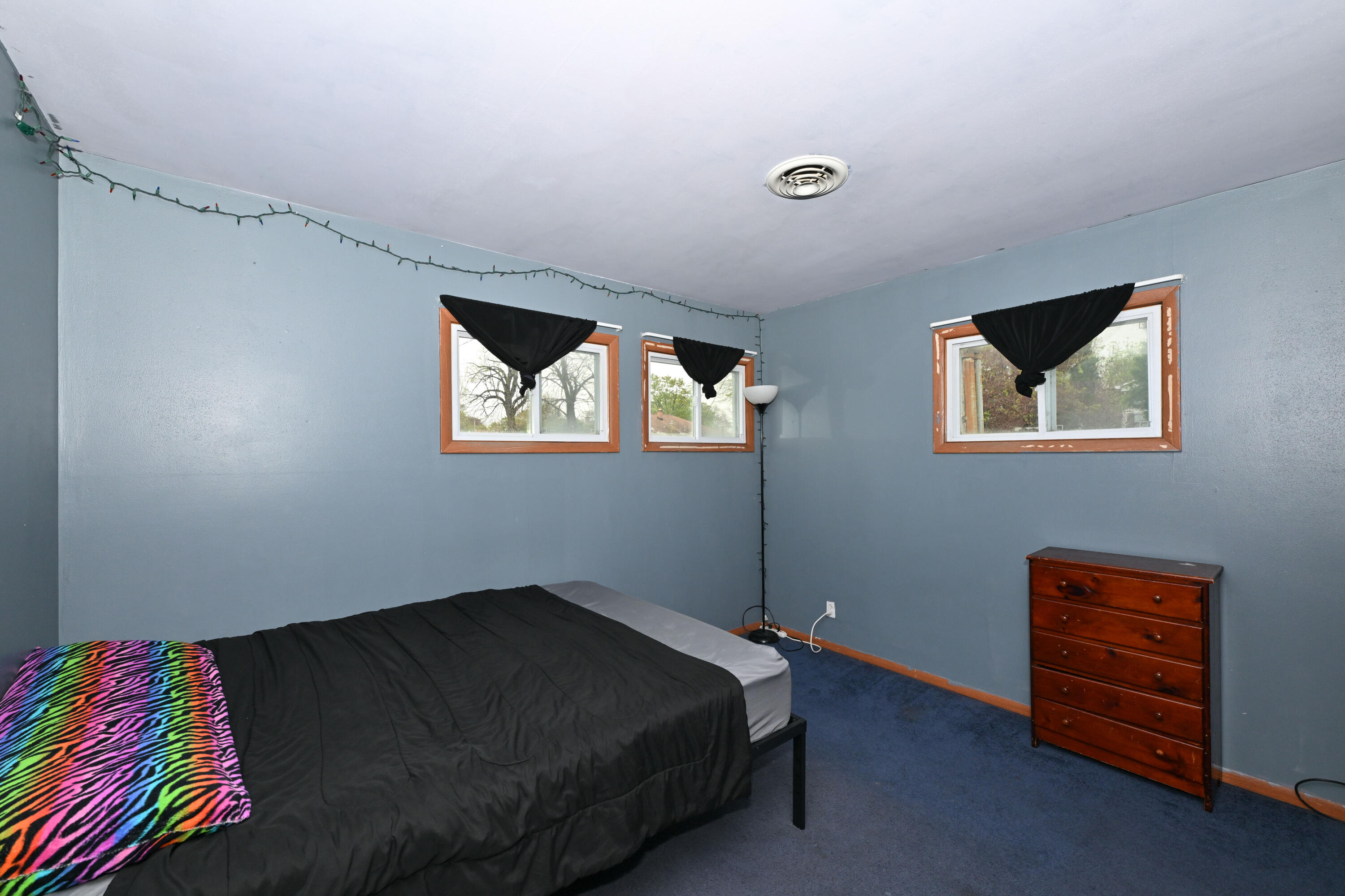 6012 West Morgan Avenue Milwaukee, WI 53219 - Photo 20 of 31 Photo (23)