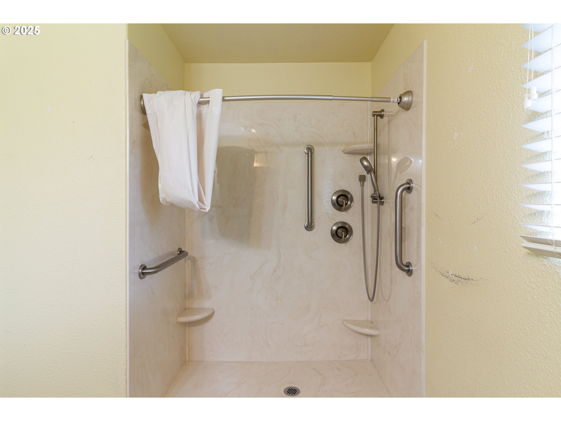 515 Southeast 6th Street Hermiston, OR 97838 - Photo 35 of 46