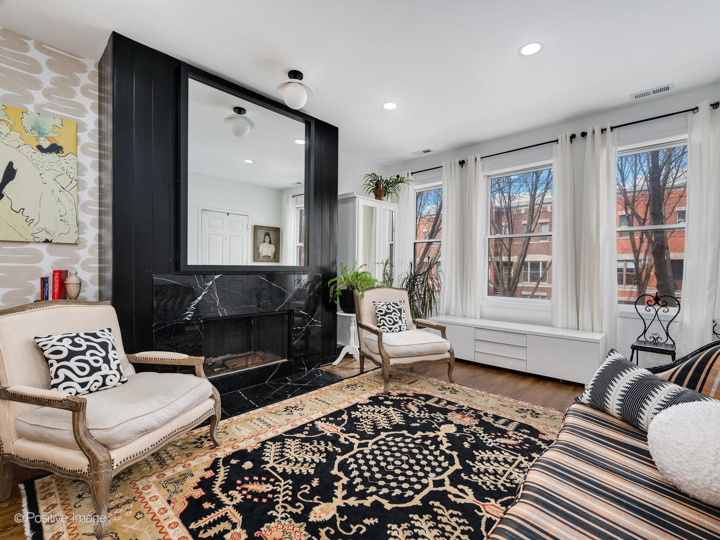 1349 West Fillmore Street, Unit B Chicago, IL 60607 - Photo 4 of 19 a living room with furniture and a window