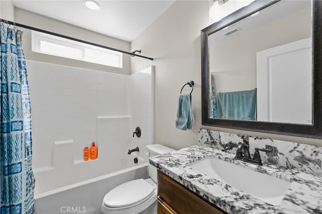 $550,000 | 9564 Candlelight Street, Apple Valley, CA 92308