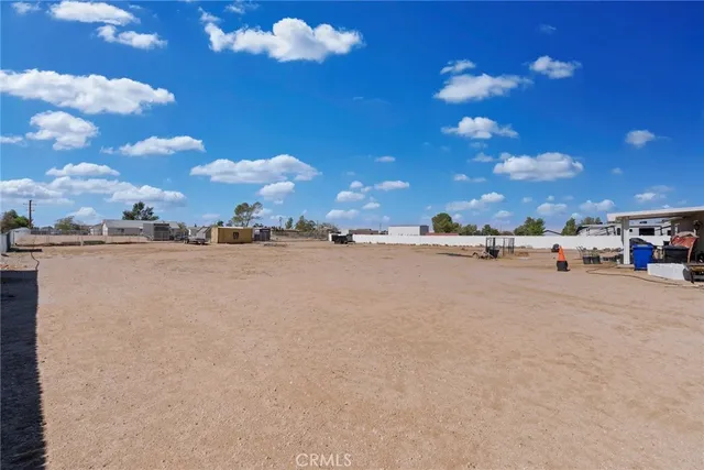 $550,000 | 9564 Candlelight Street, Apple Valley, CA 92308