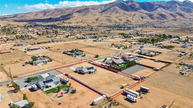 $550,000 | 9564 Candlelight Street, Apple Valley, CA 92308