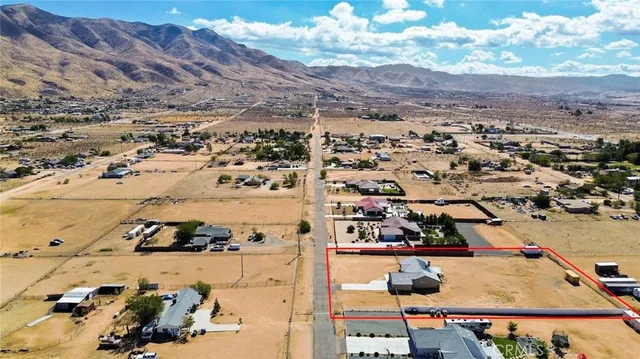 $550,000 | 9564 Candlelight Street, Apple Valley, CA 92308