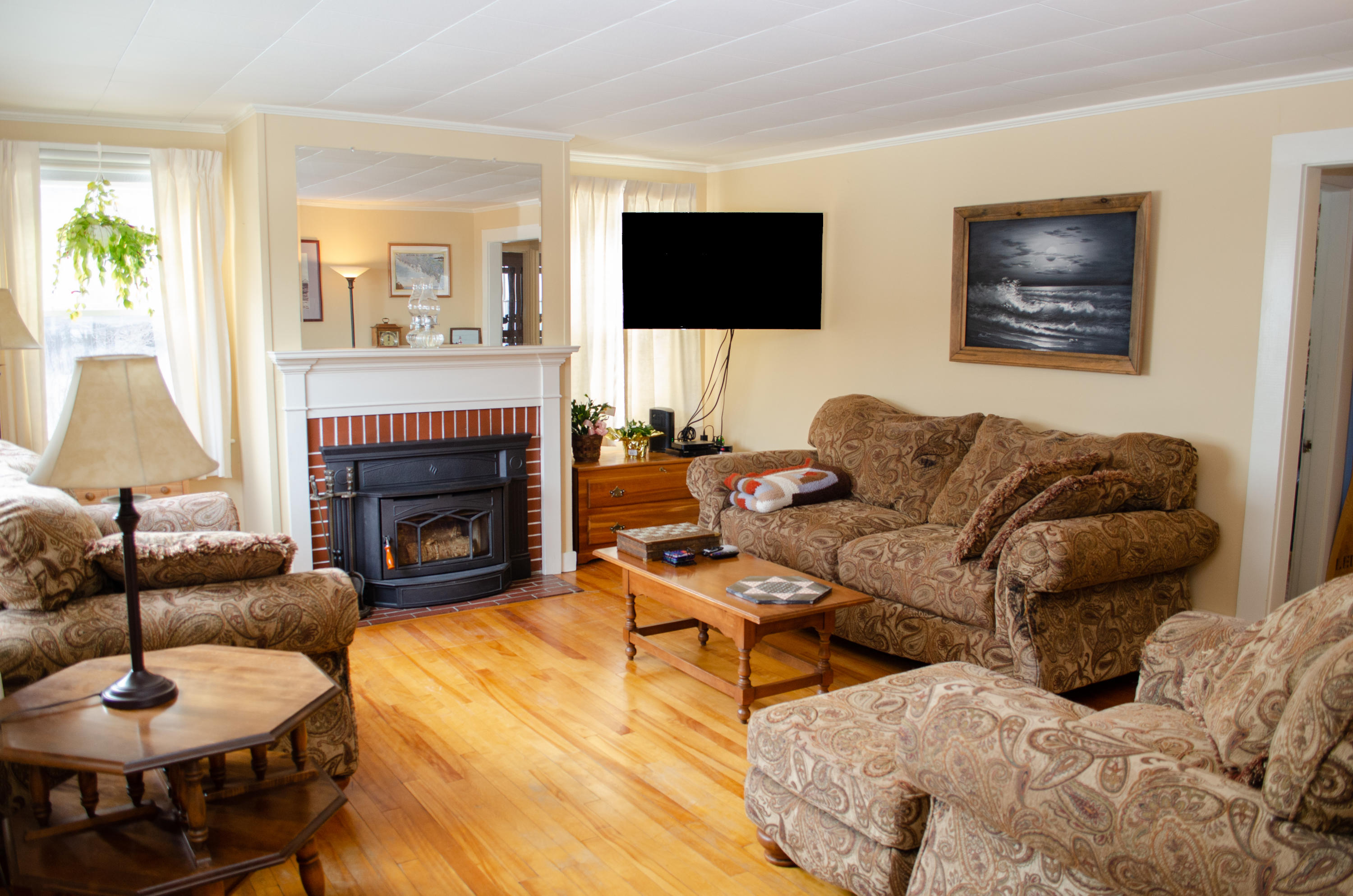 460 Mariaville Road Ellsworth, ME 04605 - Photo 6 of 44 Living Room