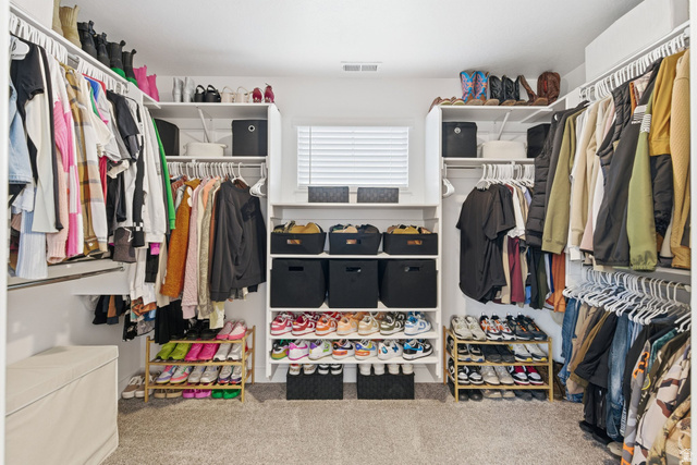 596 South Meade Street Mapleton, UT 84664 - Photo 18 of 38 Walk in closet with carpet