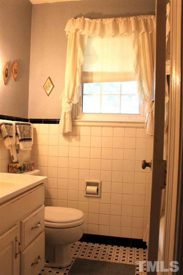1933 Craig Street Raleigh, NC 27608 - Photo 10 of 24