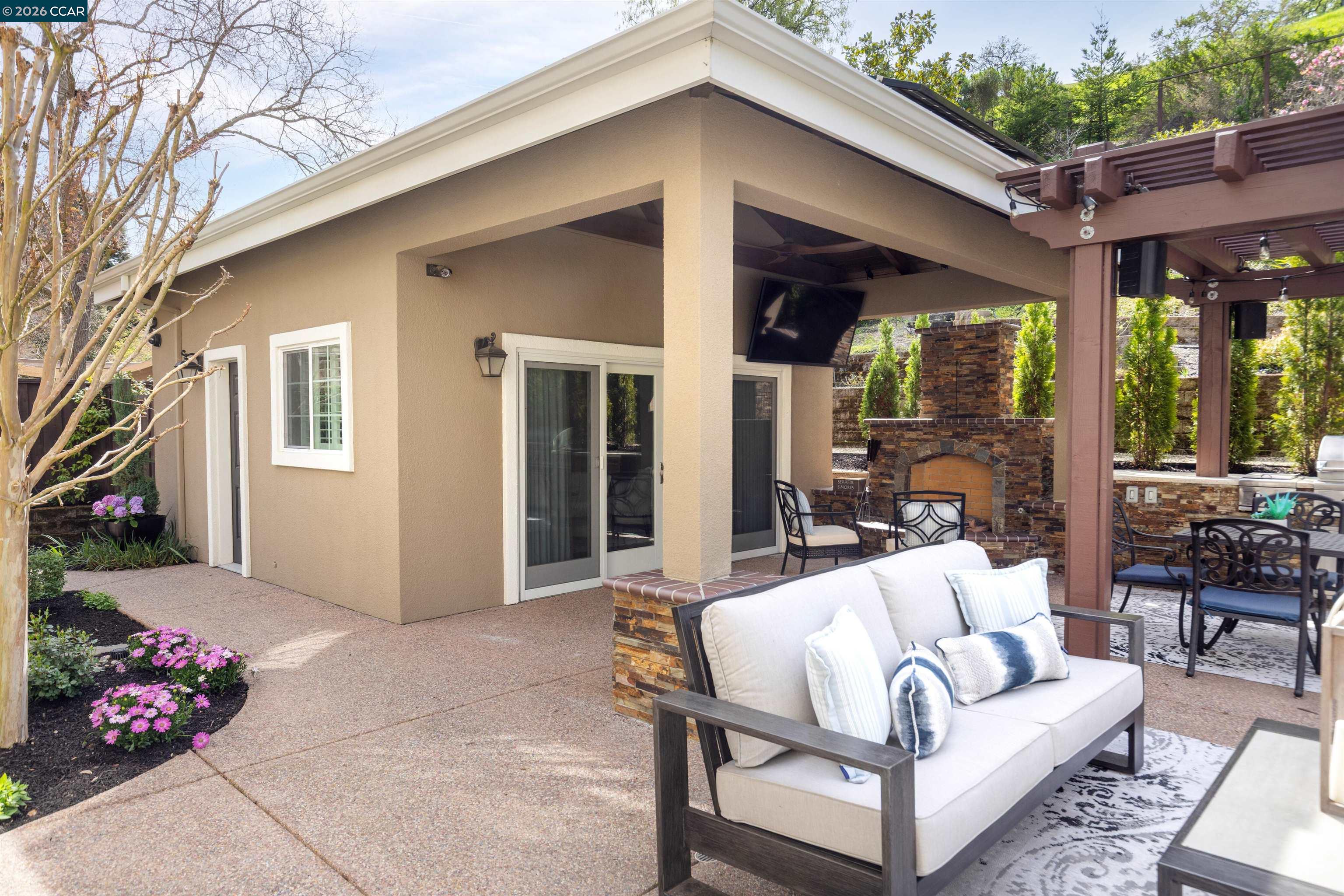 1536 Serafix Road Alamo, CA 94507 - Photo 33 of 44