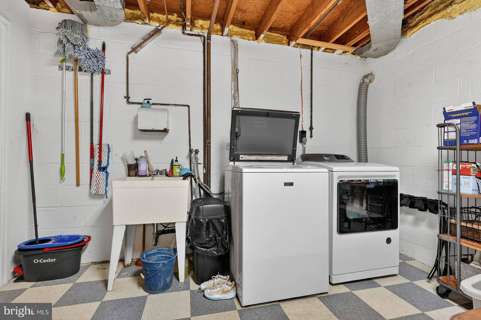 500 Finsbury Road Silver Spring, MD 20904 - Photo 36 of 54 a view of storage and utility room with washer and dryer
