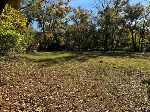 $399,999 | 8 Chasselle Lane, St. Louis, MO 63141