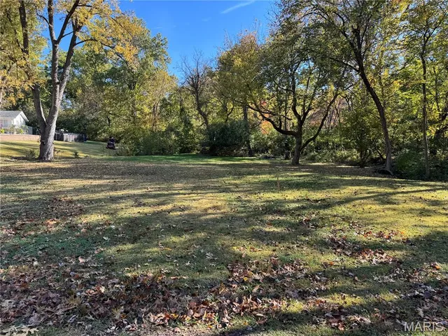 $399,999 | 8 Chasselle Lane, St. Louis, MO 63141