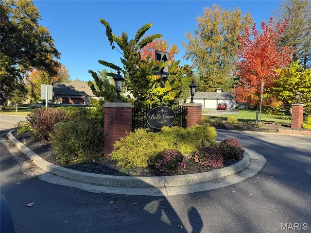 $399,999 | 8 Chasselle Lane, St. Louis, MO 63141