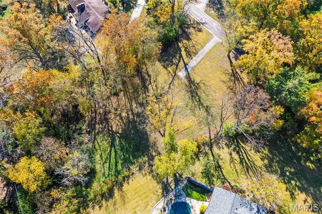 $399,999 | 8 Chasselle Lane, St. Louis, MO 63141