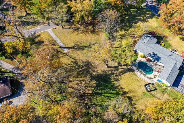 $399,999 | 8 Chasselle Lane, St. Louis, MO 63141