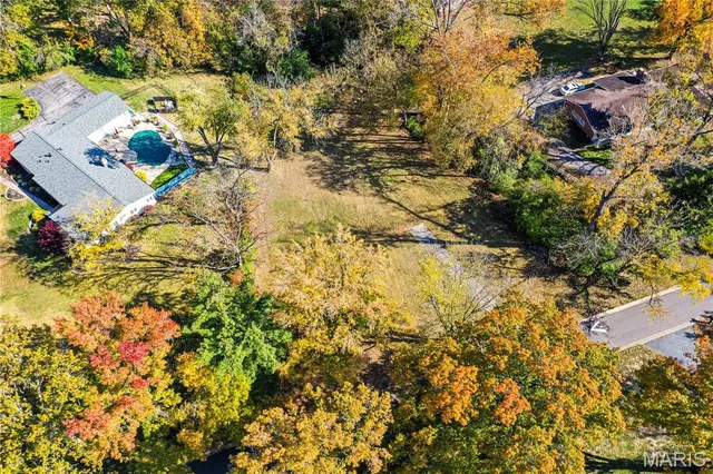 $399,999 | 8 Chasselle Lane, St. Louis, MO 63141