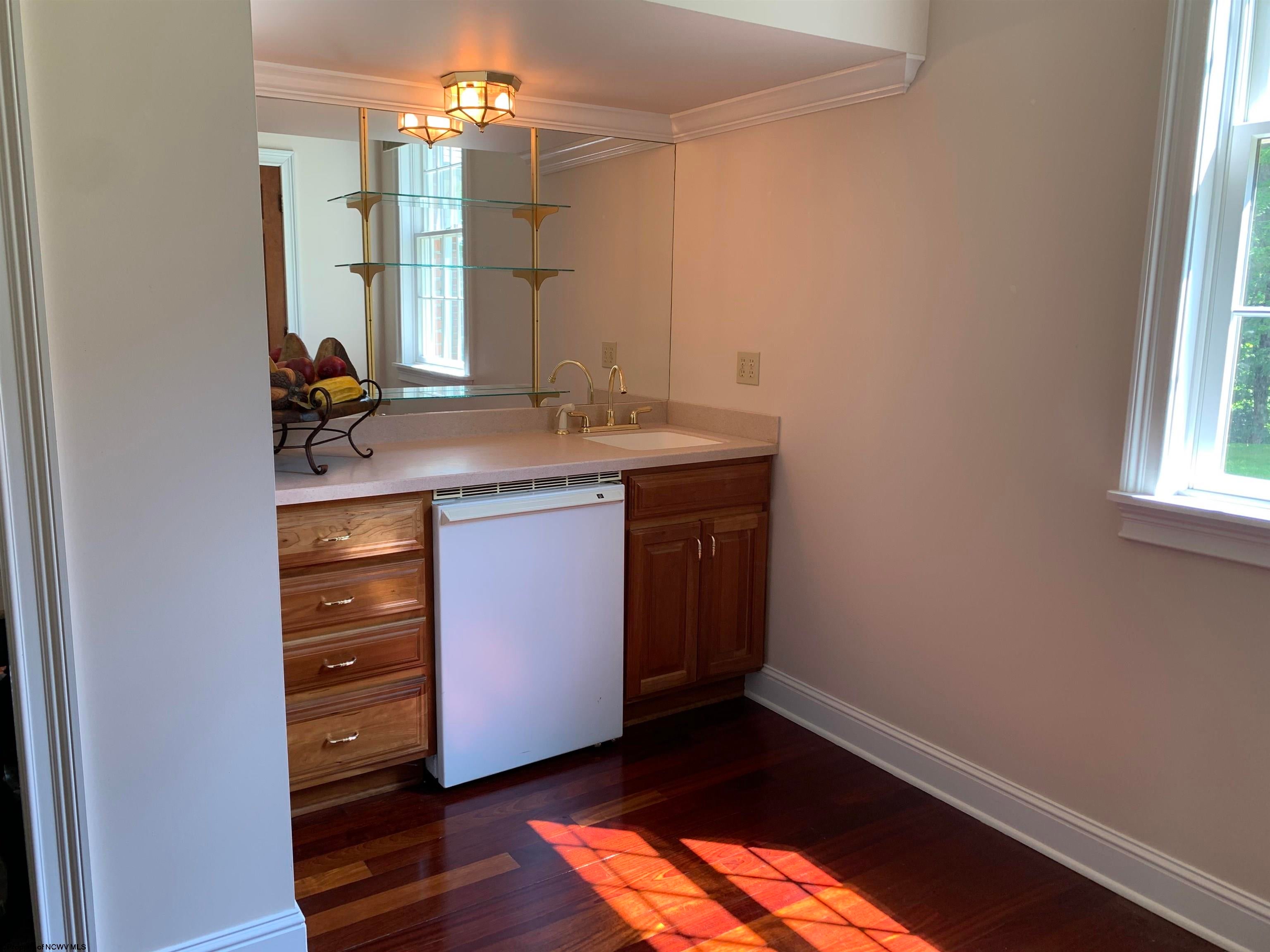 2043 Country Club Road Elkins, WV 26241 - Photo 20 of 30 Gallery Image 20