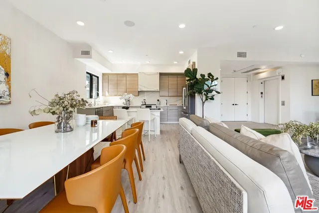 $16,495,000 | 137 North Doheny Drive, West Hollywood, CA 90048