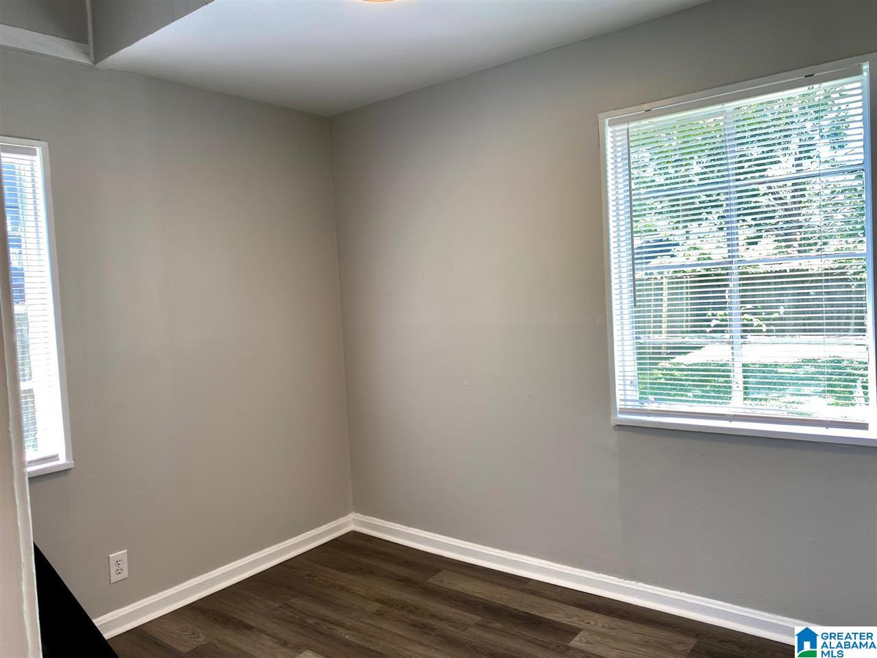 528 Lovett Street Midfield, AL 35228 - Photo 19 of 33
