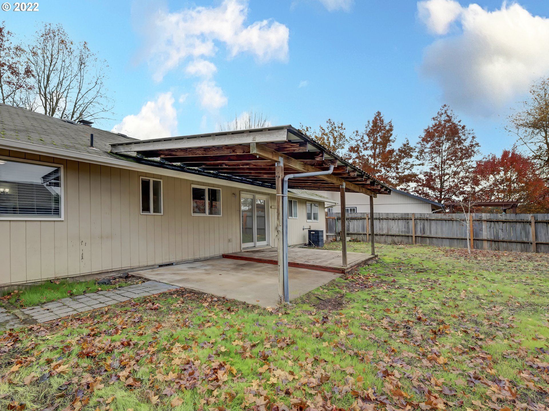 506 Roper Road Eugene, OR 97402 - Photo 25 of 26 Gallery Image 25