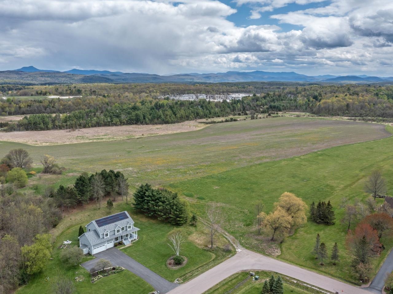 29 Maeck Farm Road Shelburne, VT 05482 - Photo 8 of 55