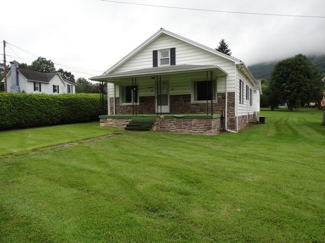 925 Anjean Road Rupert, WV 25984 - Photo 1 of 34 Gallery Image 1