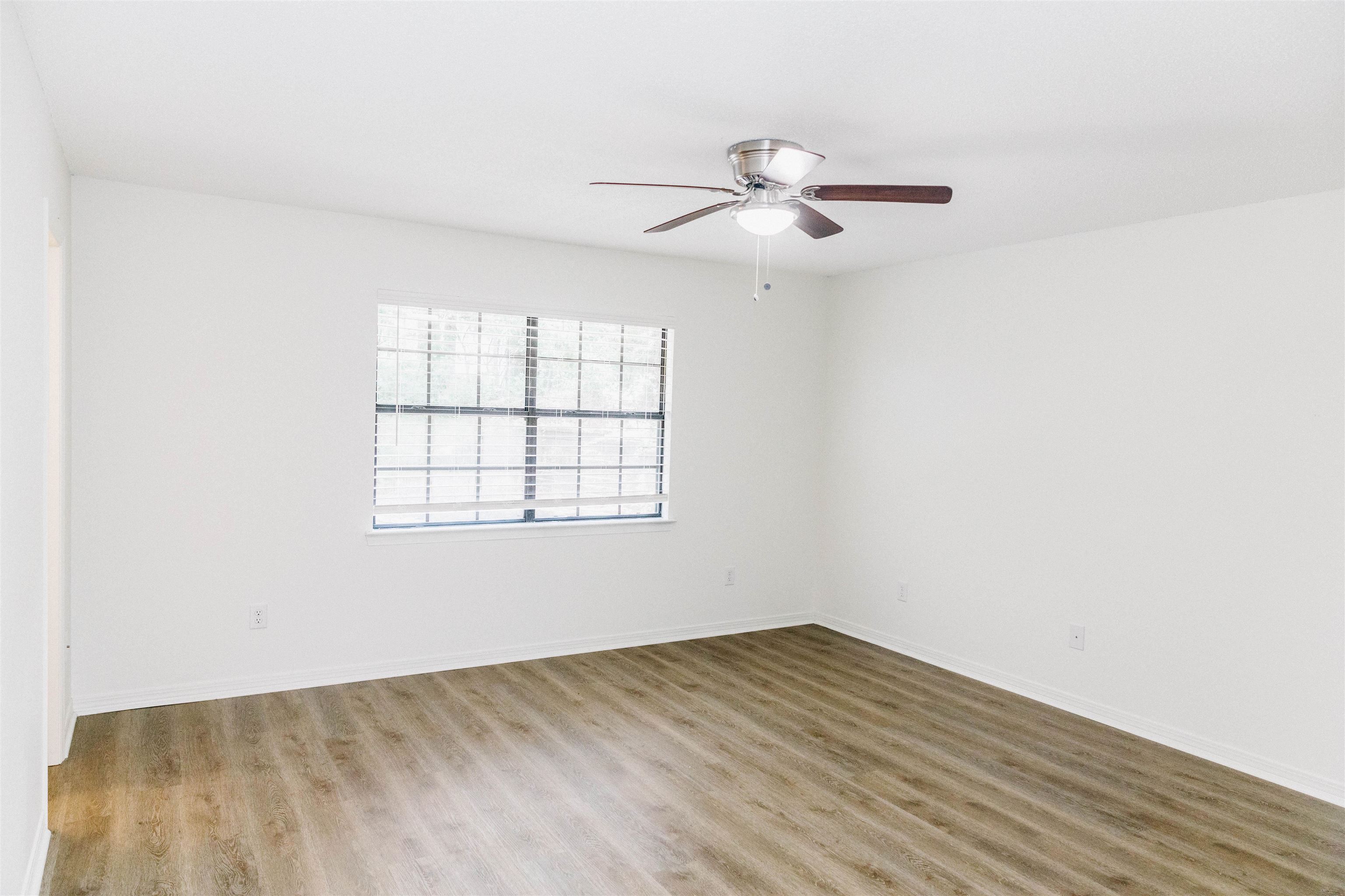 154 Greenbay Circle Daphne, AL 36526 - Photo 9 of 17