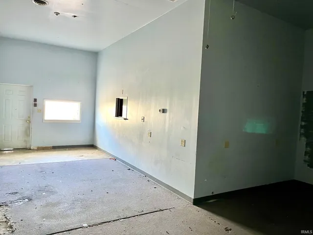 $236,000 | 1327 North First Avenue, Evansville, IN 47710