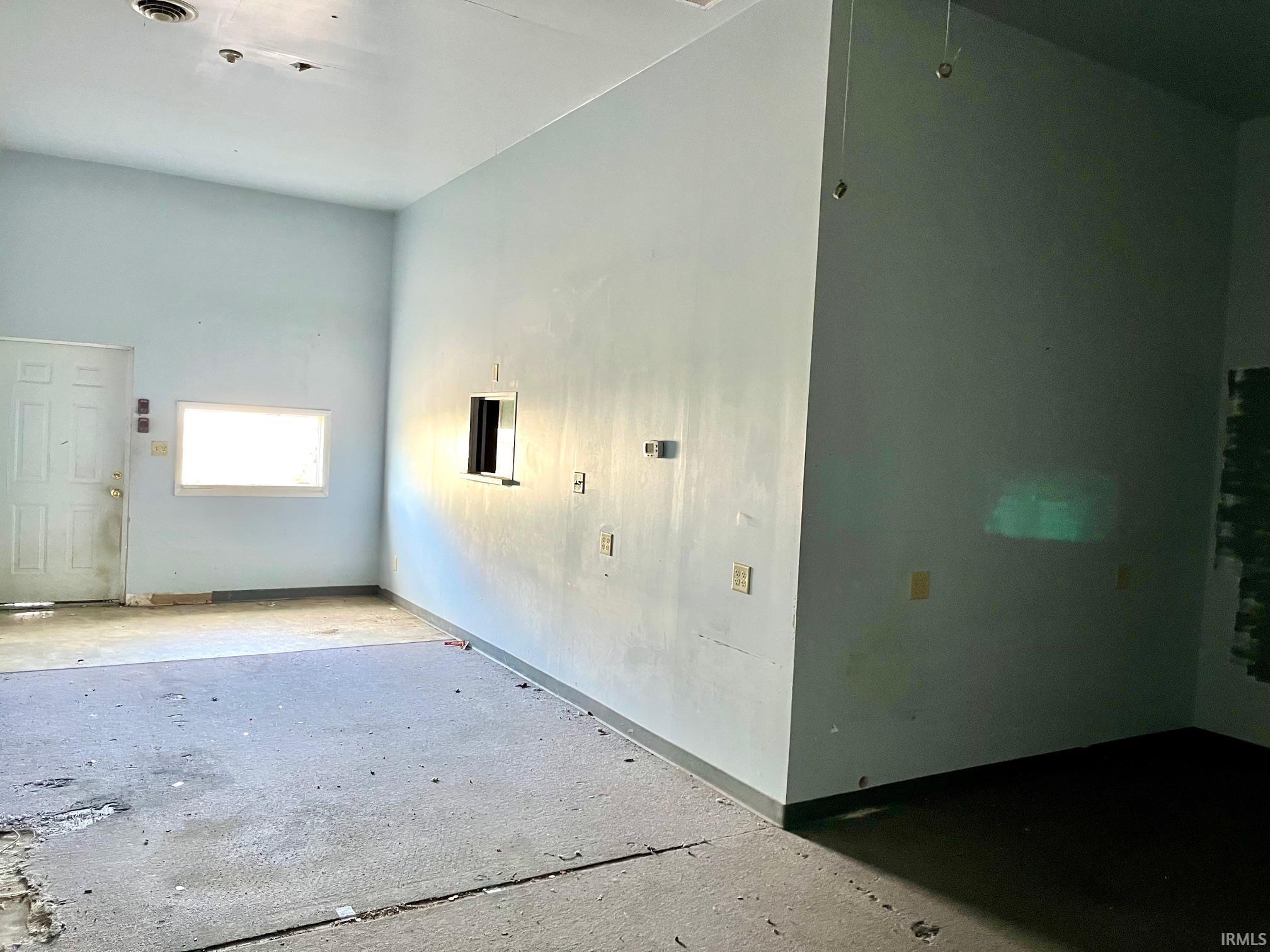 1327 North First Avenue Evansville, IN 47710 - Photo 17 of 33