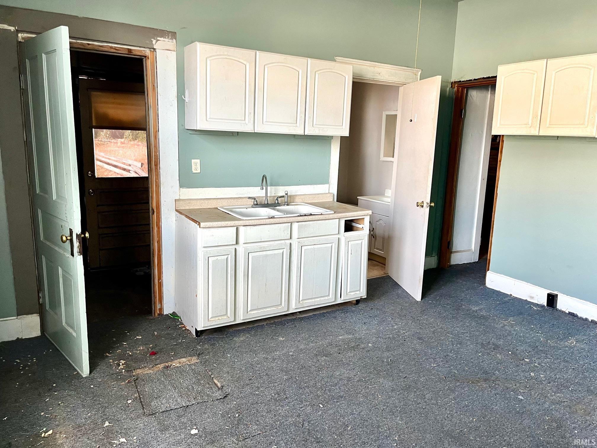 1327 North First Avenue Evansville, IN 47710 - Photo 22 of 33