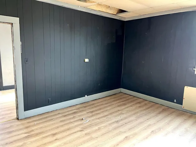 $236,000 | 1327 North First Avenue, Evansville, IN 47710