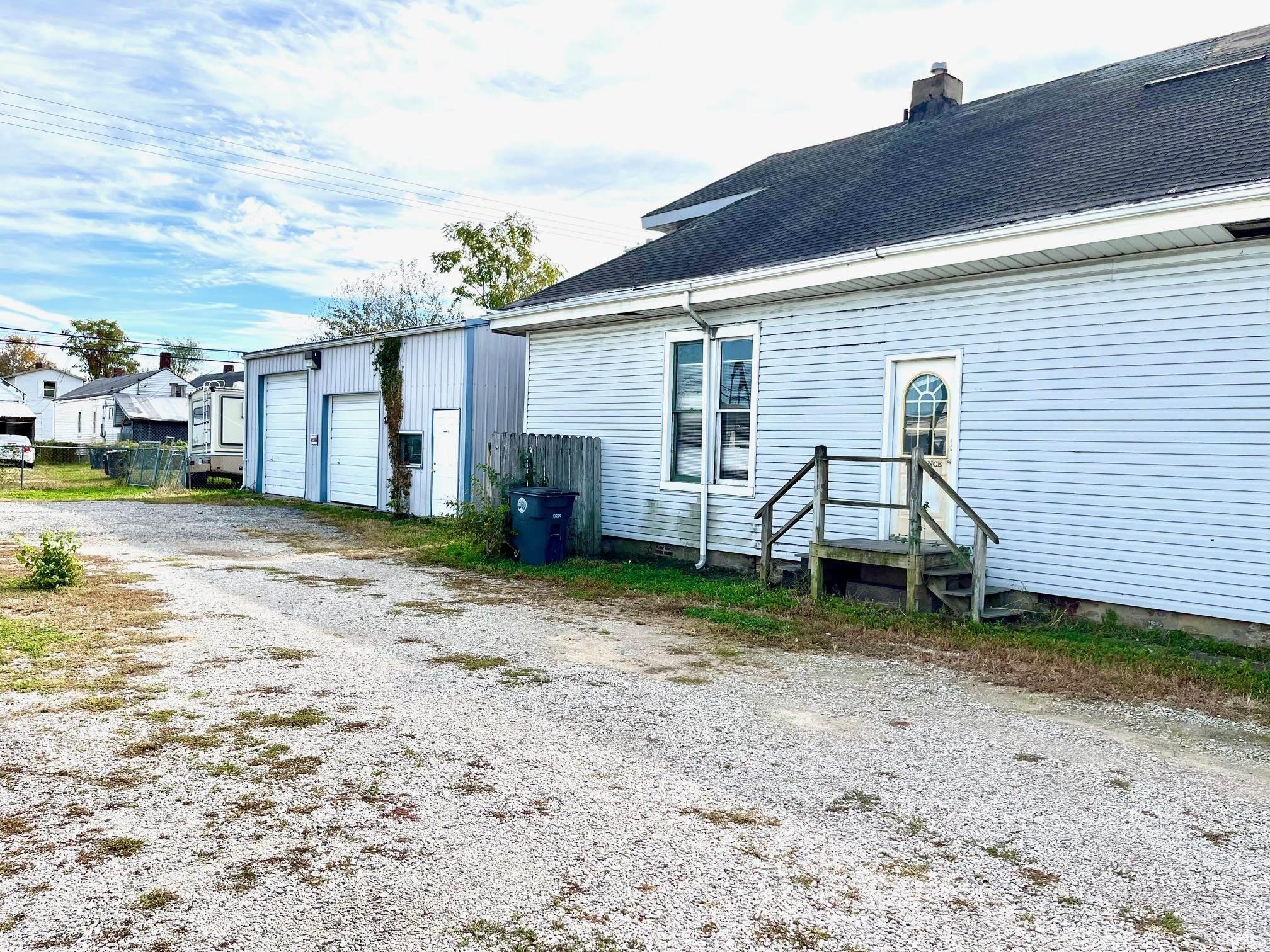 1327 North First Avenue Evansville, IN 47710 - Photo 10 of 33