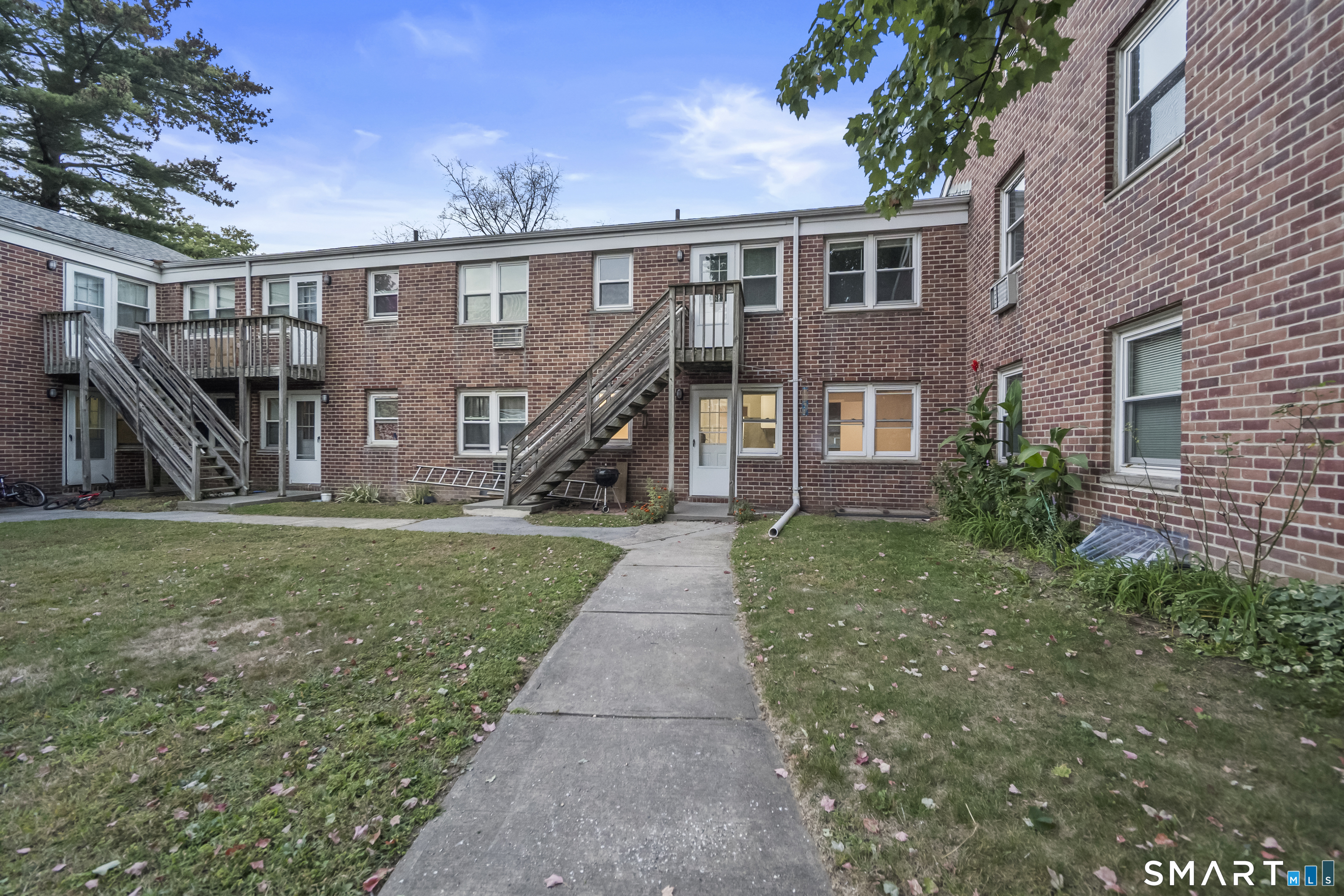 78 Blachley Road, Unit D Stamford, CT 06902 - Photo 14 of 32 Gallery Image 14