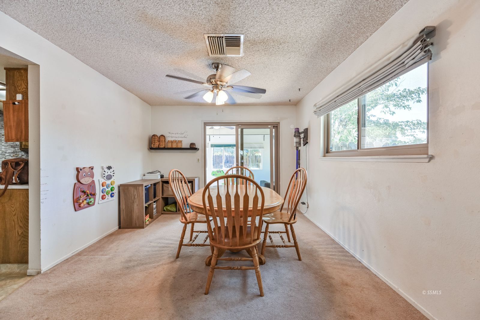 301 South Valley Street Ridgecrest, CA 93555 - Photo 7 of 29