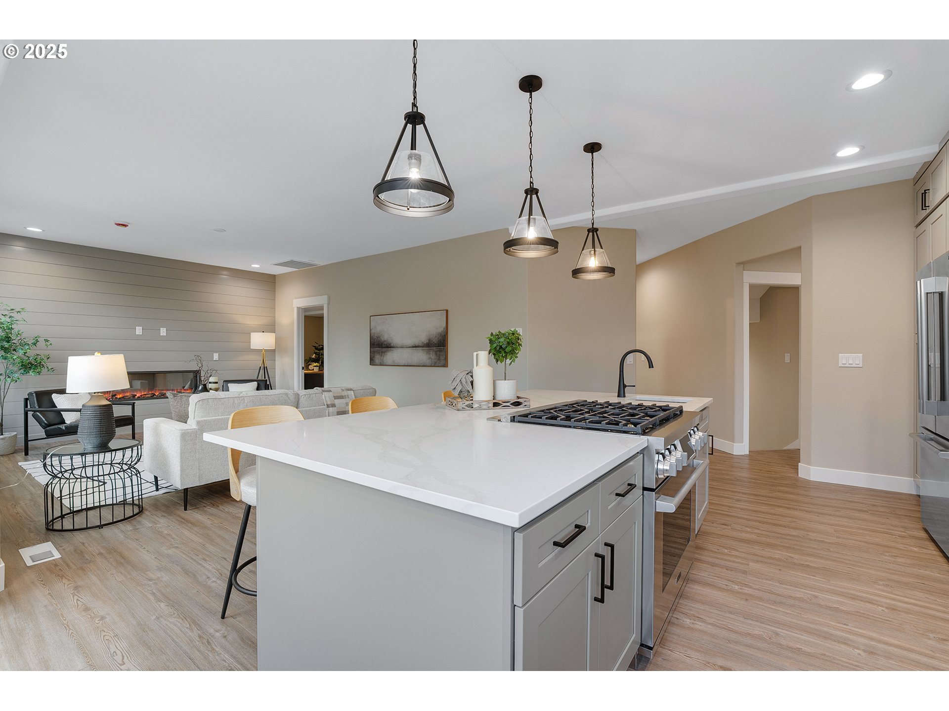 655 Barbary Place Gladstone, OR 97027 - Photo 13 of 48 a open kitchen with a table and chairs